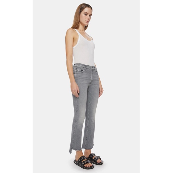 MOTHER The Insider Crop Step Fray Jeans - Picture 4 of 11